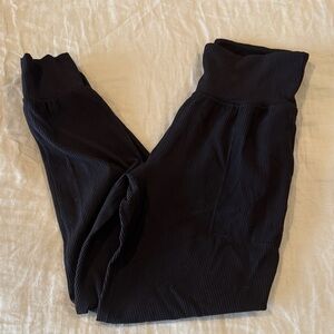 Athleta Ribbed Salutation Joggers